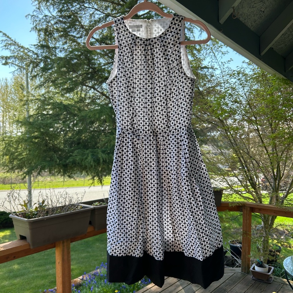 London Times Retro Black And White Geometric Dress